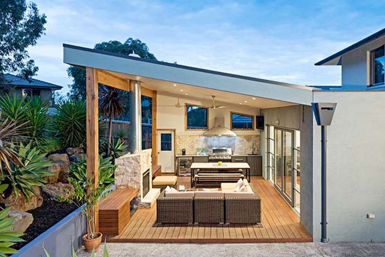 Custom alfresco outdoor kitchen by Complete Style Joinery in Ballarat